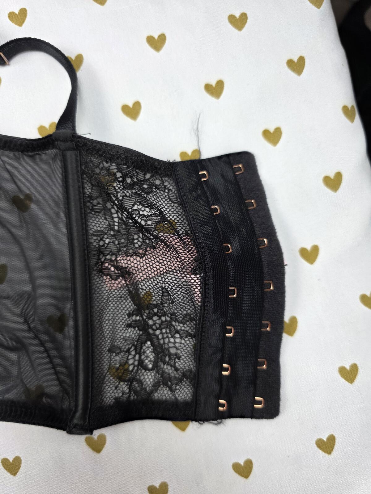 Victorias Secret Dream ANGELS Black Medium Sexy Bralette Bra Top Tank