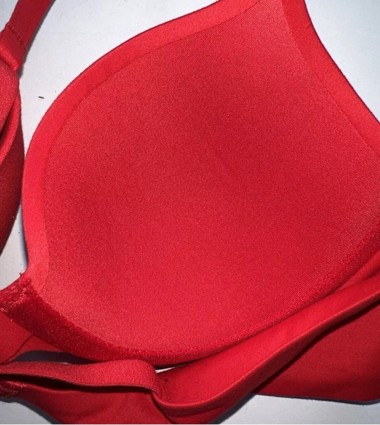 Calvin Klein Perfectly Fit Full Coverage T-Shirt Bra F3837, Red, Size 34A