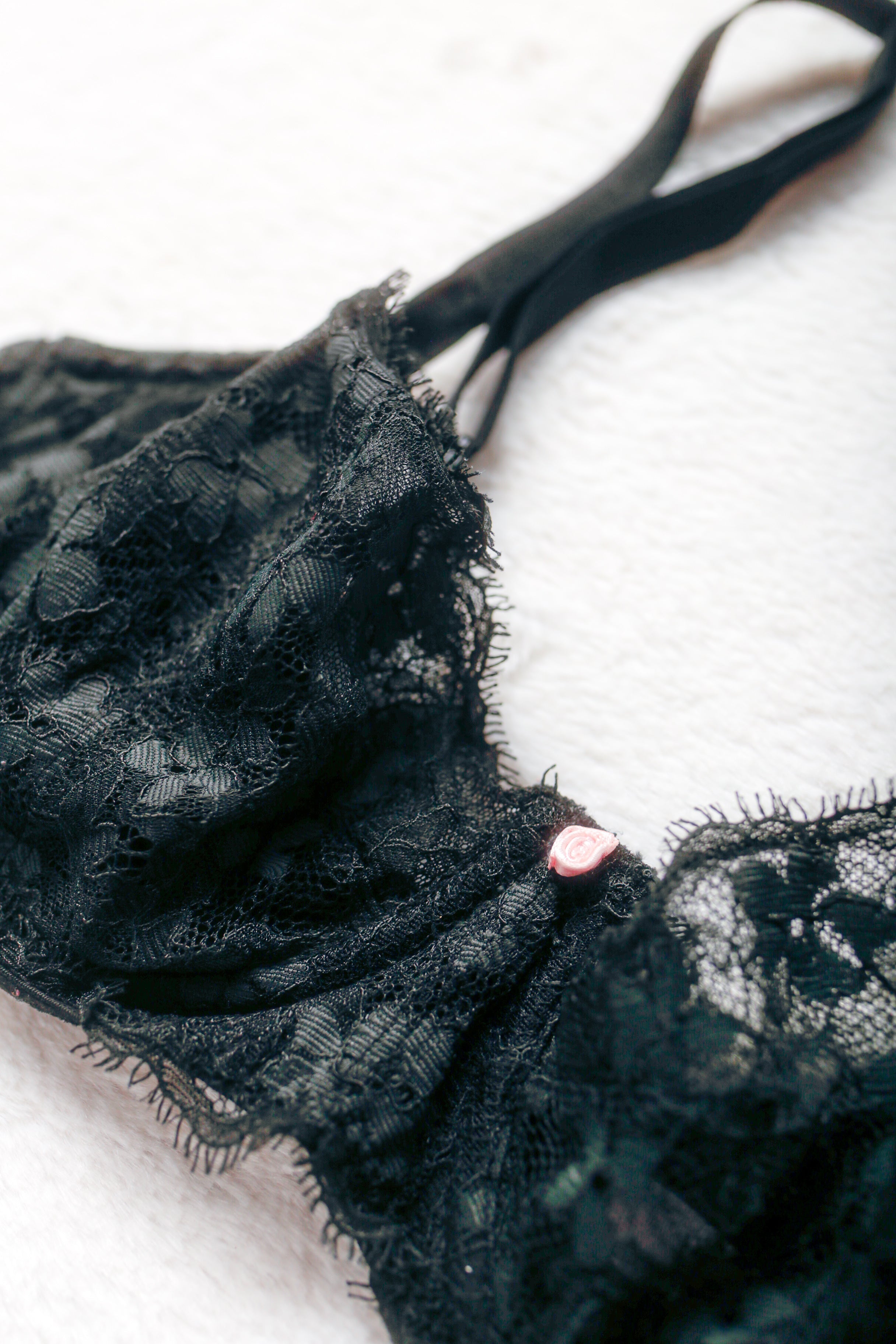 Victoria's Secret Dream Angels Witchy Unlined Push-up Lace Bra Black 34D