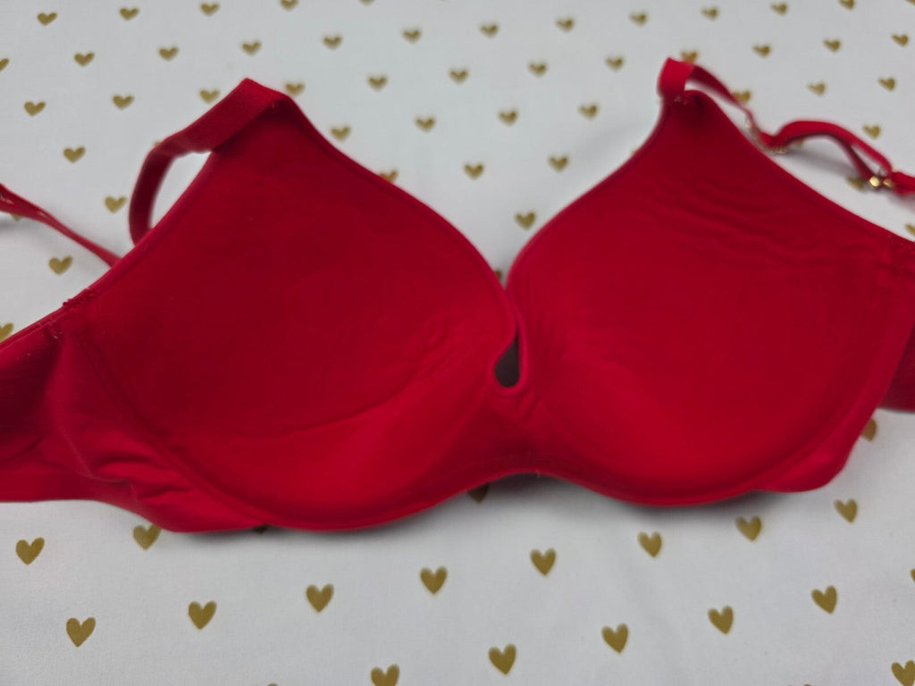 Victorias Secret Red INCREDIBLE Bra Perfect Shape 34B