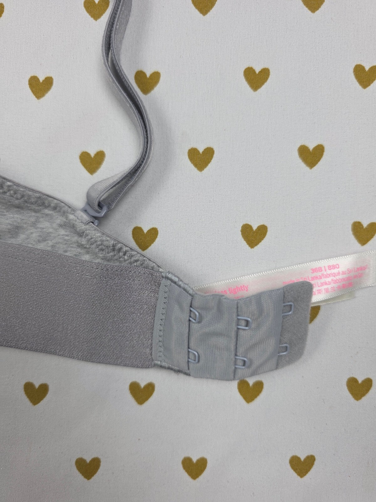 Victorias Secret PINK Wireless No Wire Grey 36B Wear Everywhere Bra
