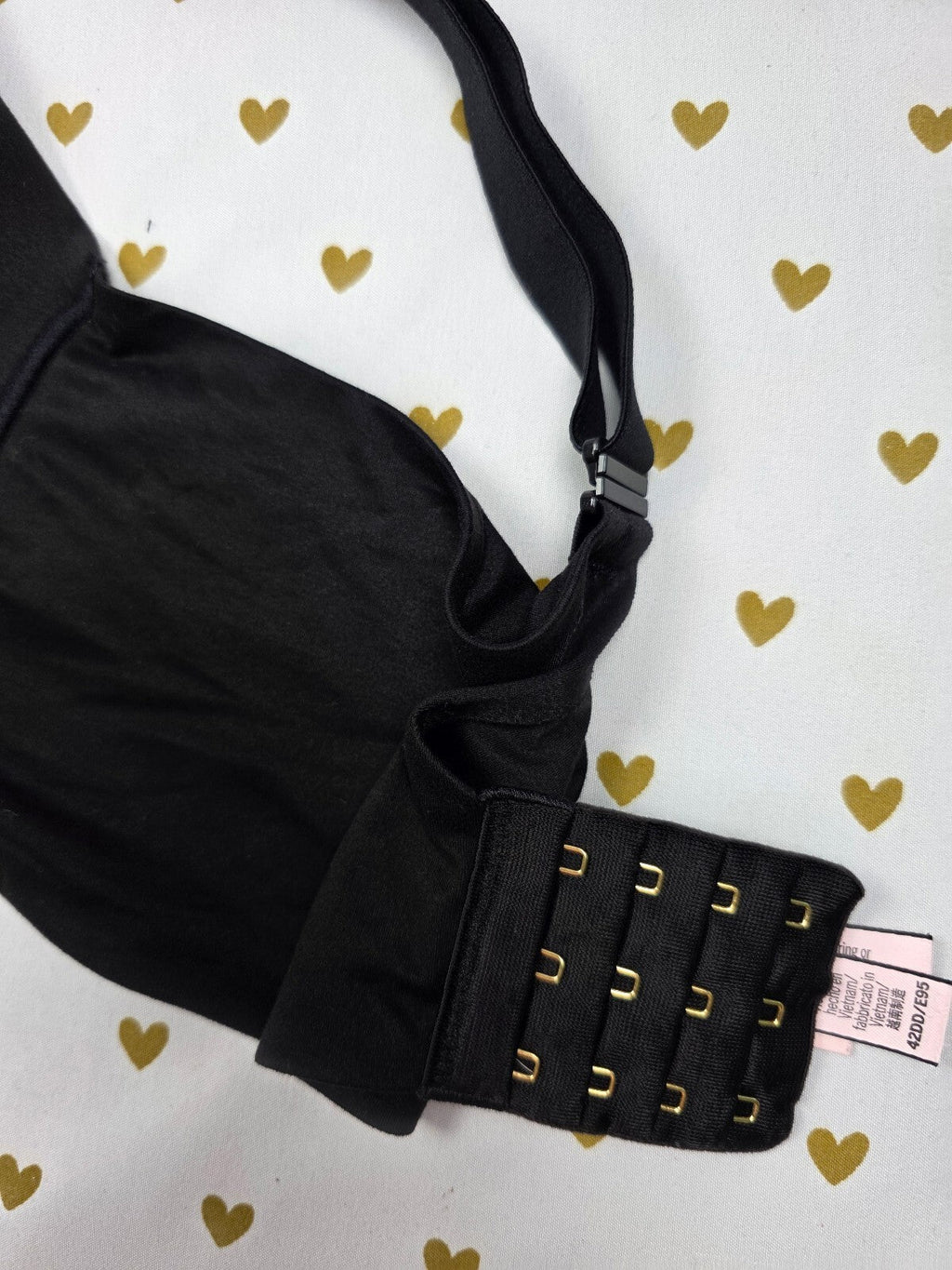 Victorias Secret Black Wireless 42DD Padded No Wire Bra Perfect Shape