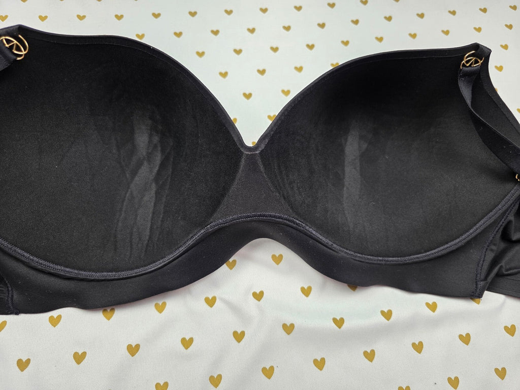 Victorias Secret Black Wireless 42DD Padded No Wire Bra Perfect Shape
