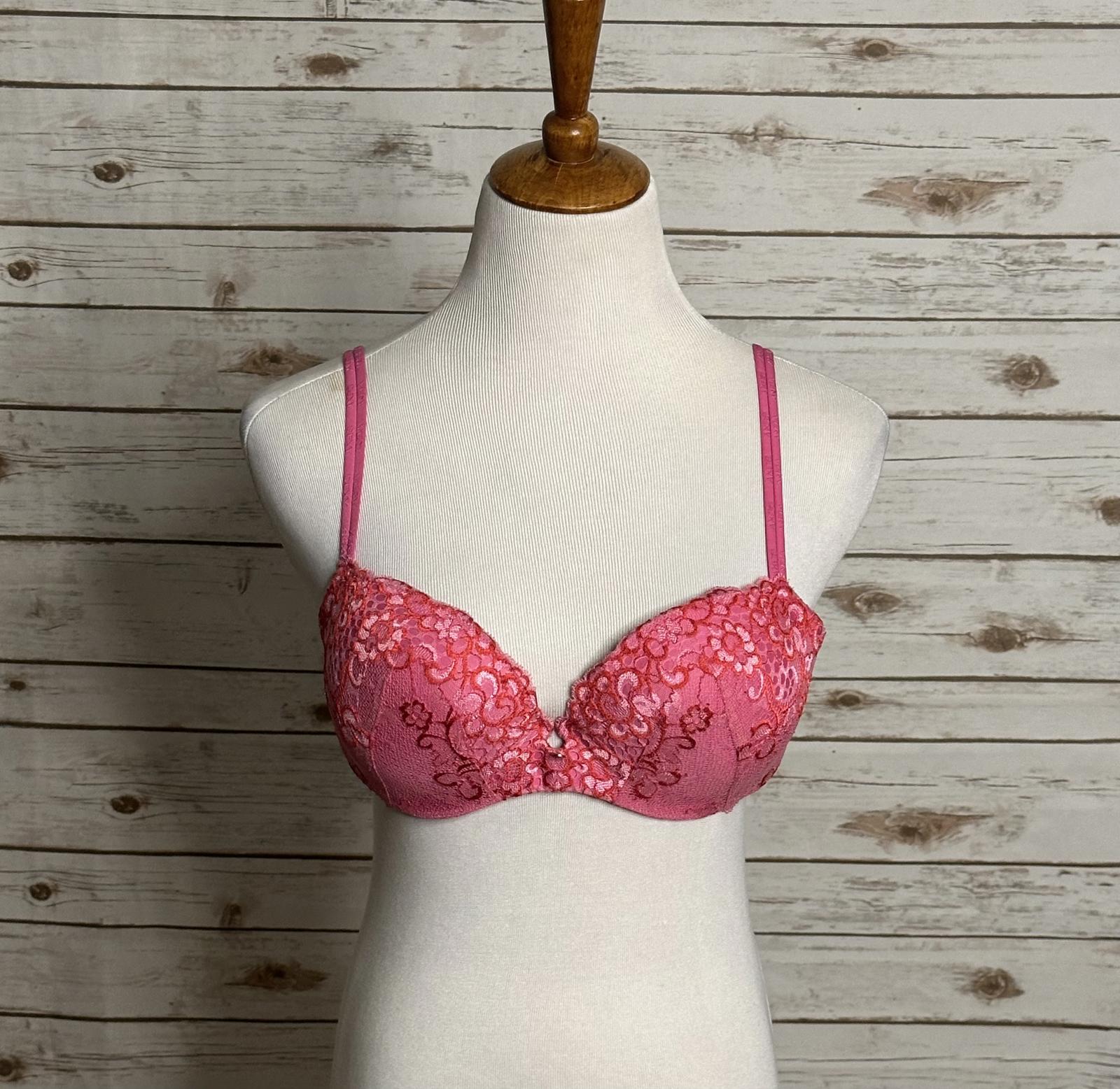 Victoria's Secret Very Sexy pink/red floral lace padded demi bra Size 36C