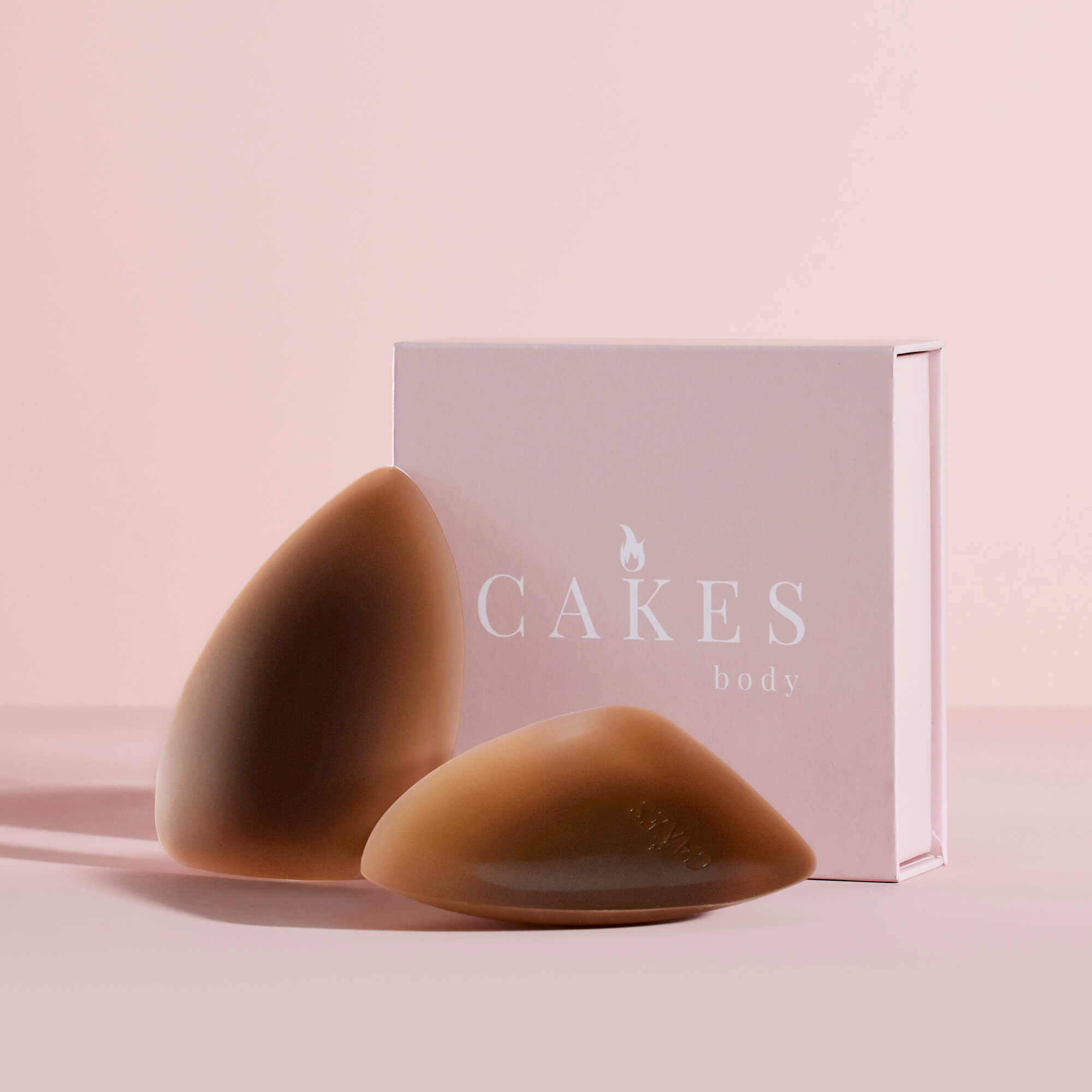 Grippy CAKES™ triangles